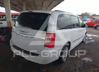 2016 Chrysler TOWN & COUNTRY фото