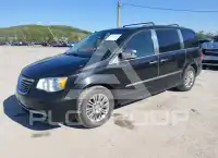 2016 Chrysler TOWN & COUNTRY фото