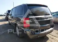 2016 Chrysler TOWN & COUNTRY photo