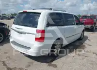 2016 Chrysler TOWN & COUNTRY фото