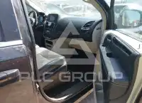 2016 Chrysler TOWN & COUNTRY photo