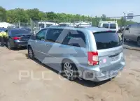 2016 Chrysler TOWN & COUNTRY photo