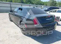 2016 Chrysler 300 фото