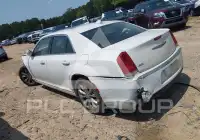 2016 Chrysler 300 фото