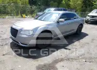 2016 Chrysler 300 фото