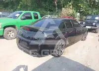2016 Chrysler 300 фото