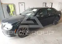 2016 Chrysler 300 фото