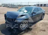 2016 Chrysler 300 фото