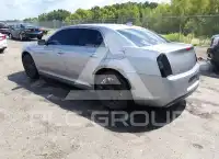 2016 Chrysler 300 фото