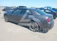 2016 Chrysler 300 photo