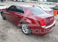 2016 Chrysler 300 photo