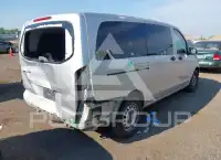 2016 Mercedes Benz METRIS photo