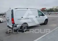 2016 Mercedes Benz METRIS photo