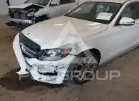 2016 Mercedes Benz C 300 фото