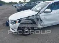 2016 Mercedes Benz C 300 фото