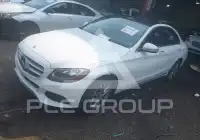 2016 Mercedes Benz C 300 фото