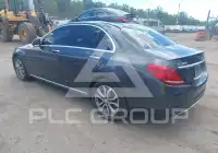 2016 Mercedes Benz C 300 photo