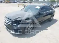2016 Mercedes Benz E 350 photo