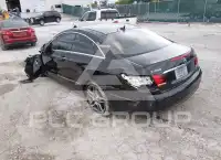 2016 Mercedes Benz E 400 photo