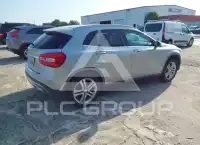 2016 Mercedes Benz GLA 250 photo