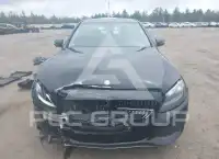 2016 Mercedes Benz C-Class photo