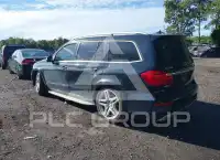 2016 Mercedes Benz GL 550 фото