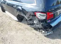 2016 Mercedes Benz GL 550 фото