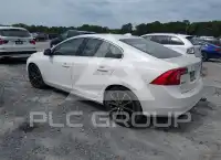 2016 Volvo S60 photo