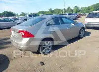 2016 Volvo S60 photo
