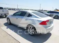 2016 Volvo S60 фото