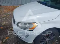 2016 Volvo XC60 фото