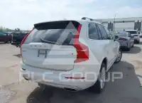 2016 Volvo XC90 фото