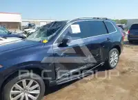 2016 Volvo XC90 фото