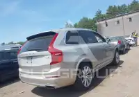 2016 Volvo XC90 фото