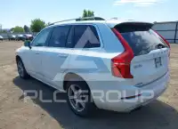 2016 Volvo XC90 фото