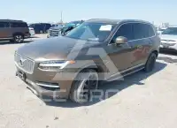 2016 Volvo XC90 photo