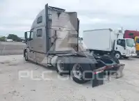 2016 Volvo VNL photo