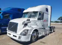 2016 Volvo VNL фото