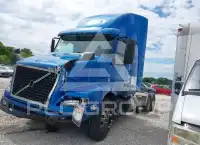 2016 Volvo VNL photo
