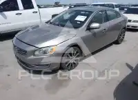 2016 Volvo S60 photo