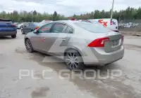 2016 Volvo S60 photo
