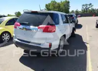 2016 GMC TERRAIN photo