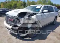2016 GMC YUKON фото