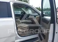 2016 GMC YUKON фото