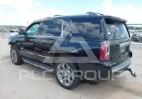 2016 GMC YUKON фото