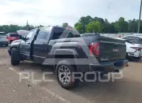 2016 GMC Sierra photo
