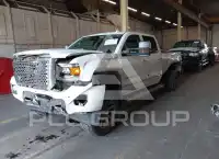 2016 GMC Sierra photo