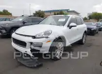 2016 Porsche Cayenne photo