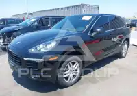 2016 Porsche Cayenne photo