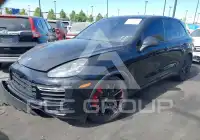 2016 Porsche Cayenne фото